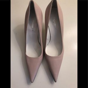 Dolce and Gabbana pink kitten heels
